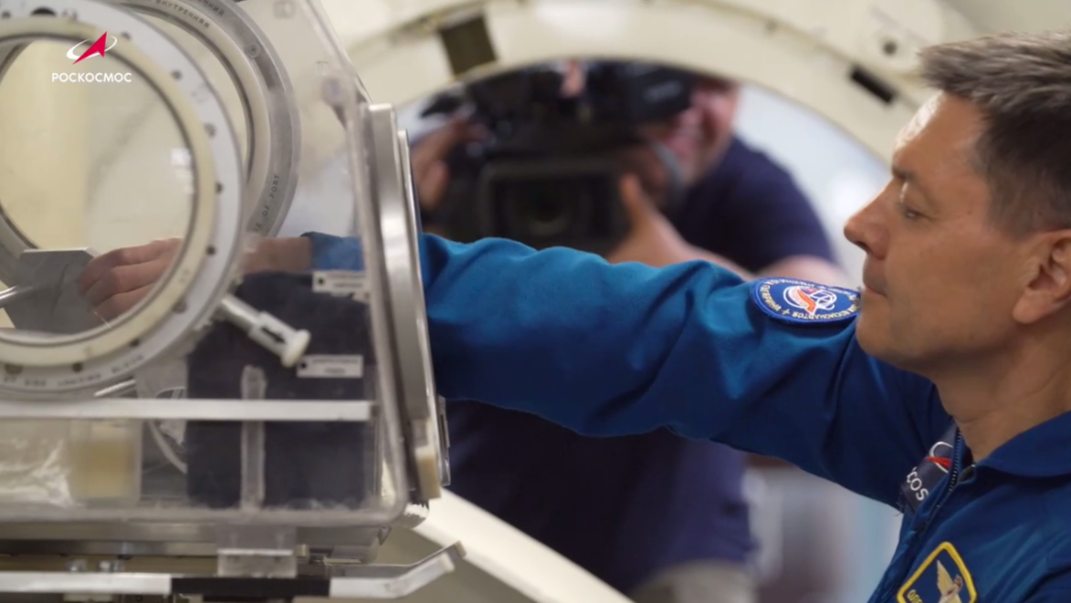 Космические эксперименты сначала отрабатываются на Земле! смотреть онлайн