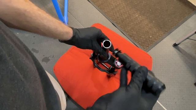 How to Change Mountain Bike Forks | Silent Shop смотреть онлайн