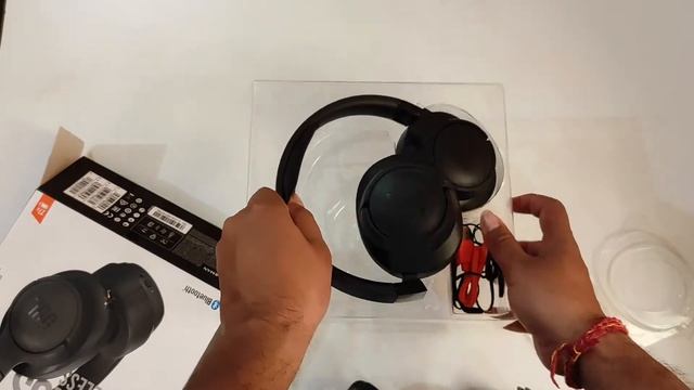JBL TUNE 700BT | WIRELESS OVER-EAR PHONES |JBL HARMAN HEADPHONES | WIRELESS HEADPHONES UNDER 4500 ? смотреть онлайн