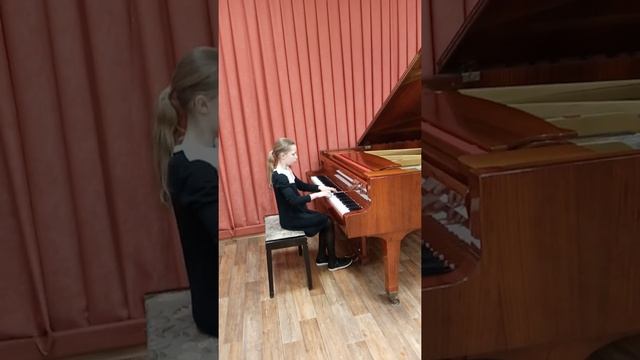 215 Суркова Валентина Дмитрий Ковалевский «Рондо танец» смотреть онлайн