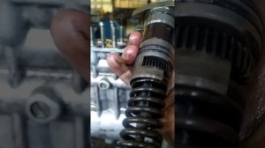 установка плунжерной пары ТНВД 175