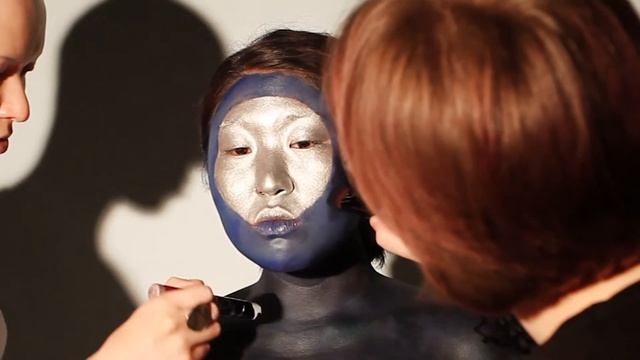 LOST ASTRONAUT make up tutorial смотреть онлайн