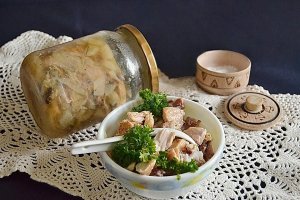 Вкуснейшая тушенка из домашних бройлеров, приготовленная в автоклаве.