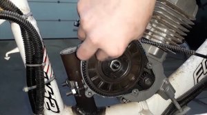 КАК ЗАМЕНИТЬ СУХАРИ СЦЕПЛЕНИЯ НА ВЕЛОМОТОРЕ F50/F80