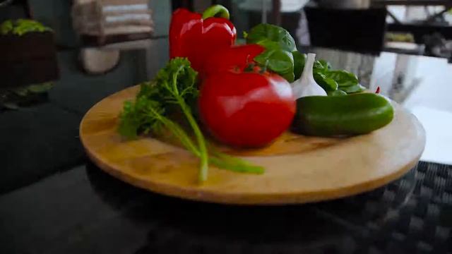 Летнее предложение - Restaurant Hemingway смотреть онлайн