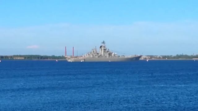 АПЛ/ Дмитрий Донской / и Ракетный Крейсер /Пётр Великий /.День ВМФ, Кронштадт! С ПРАЗДНИКОМ!!! смотреть онлайн