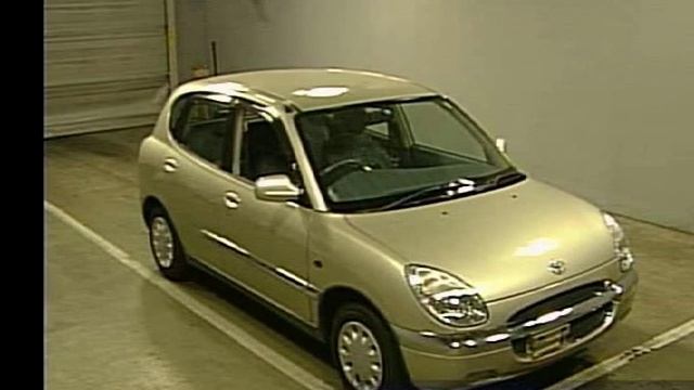 2000 TOYOTA DUET M100A смотреть онлайн