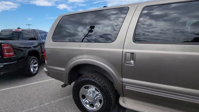 2005 Ford excursion V10 смотреть онлайн