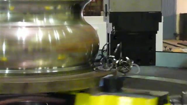 VMG50/90 токарная обработка детали типа "рюмка" на многоцелевом вертикальном обрабатывающем центре смотреть онлайн