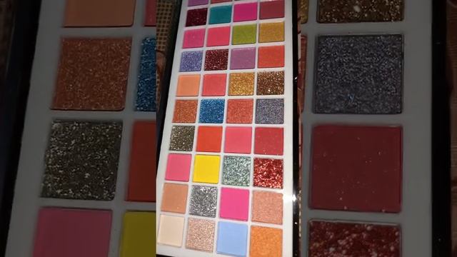 #somaeyah #cuteeyeshadowpalette  Romantic Color Eyeshadow Palette Review