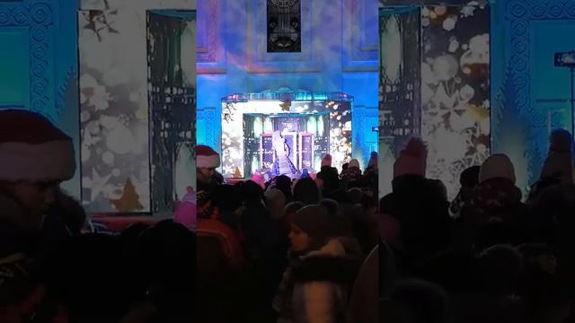 Новогоднее представление город Минск 1 января 2020 года смотреть онлайн