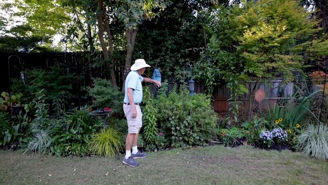 Backyard Landscape Tour - Dr. Allan Armitage Garden Wisdom