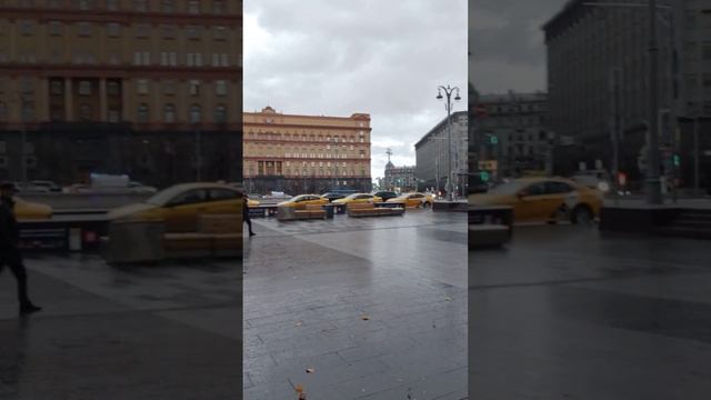 #shorts идём к красной площади по никольской смотреть онлайн