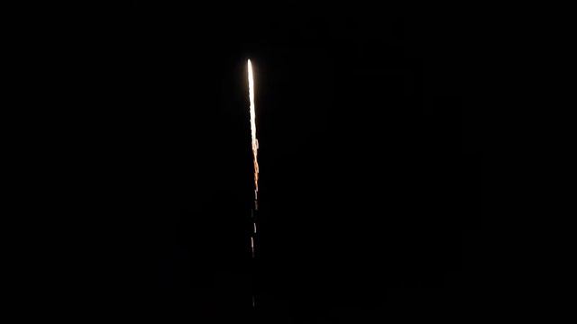 12 мм пороховая ракета , звездки треск смотреть онлайн