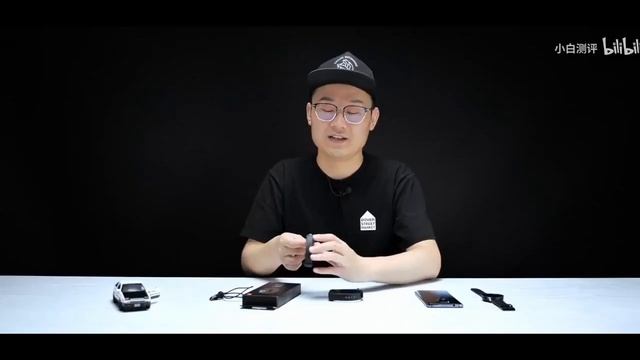 Распаковка и обзор Mi Band 5 (перевод видео от Vwar) смотреть онлайн