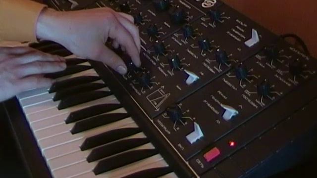 Polivoks. The Best Soviet Synthesizer. (Part 1)