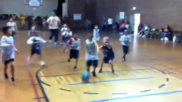ERIKA ON DEFENSE.m4v смотреть онлайн