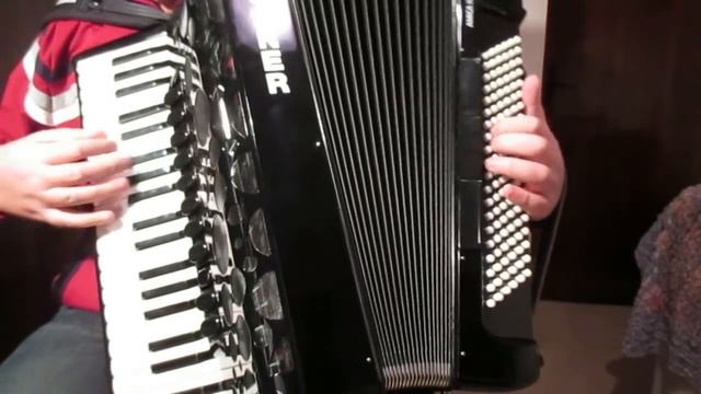 Russian Waltz Blue Handkerchief Синий платочек - Accordion Music смотреть онлайн