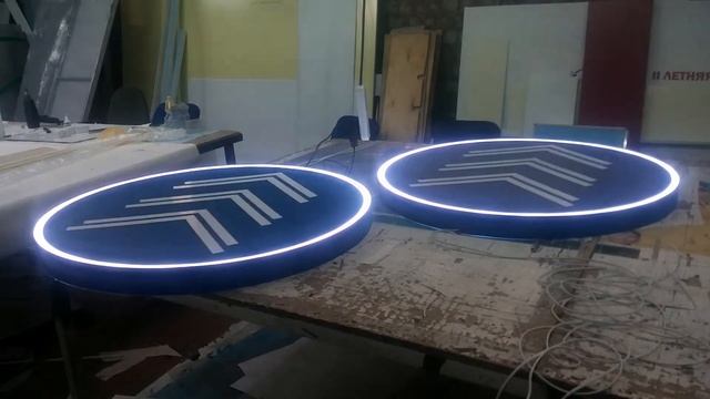 Светодинамическая вывеска на Arduino смотреть онлайн