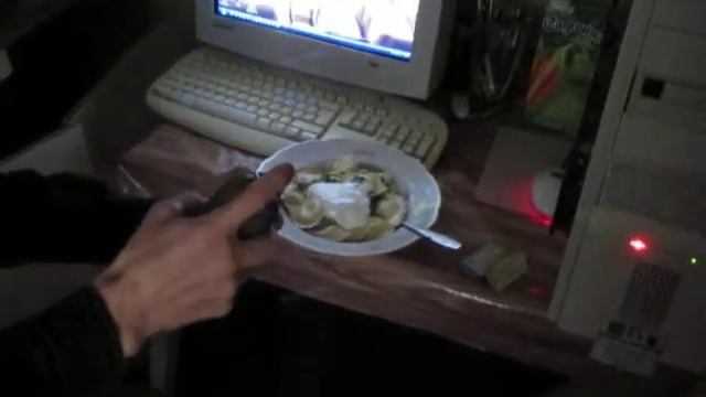 Быстрый разогрев еды.AVI смотреть онлайн