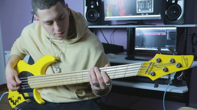 Linkin Park - Given Up (bass cover) смотреть онлайн