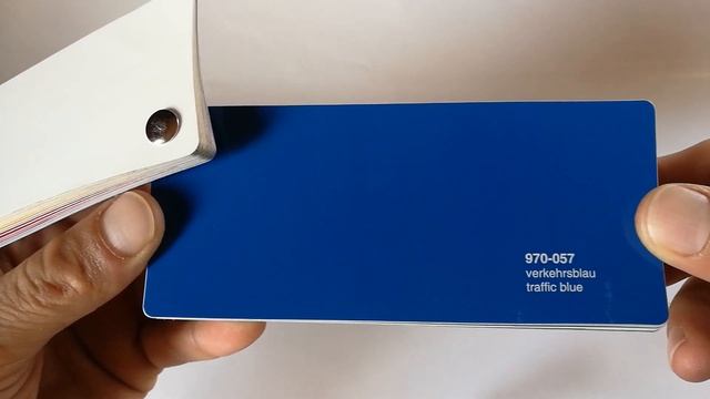 ORACAL® Traffic blue 970-057 смотреть онлайн