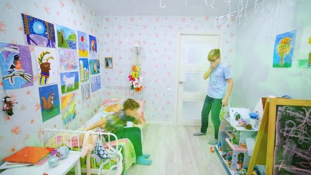 Богатые школьники стали РОДИТЕЛЯМИ в школе? Каждый родитель такой - на Мы Семья смотреть онлайн