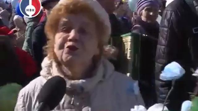 В Новоуральске прошел Праздник Весны и Труда смотреть онлайн