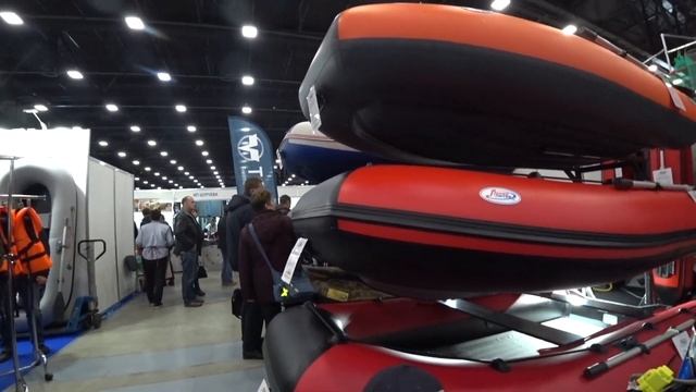 Краткий обзор мотора MERCURY 10 4 такта (Выставка Охота и Рыболовство) смотреть онлайн