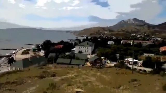 КРЫМ пгт. КУРОРТНОЕ вид с высоты ОБСЕРВАТОРИЯ ПРИЧУДЫ наименований улиц и населённых ПУНКТОВ. 18.09 смотреть онлайн