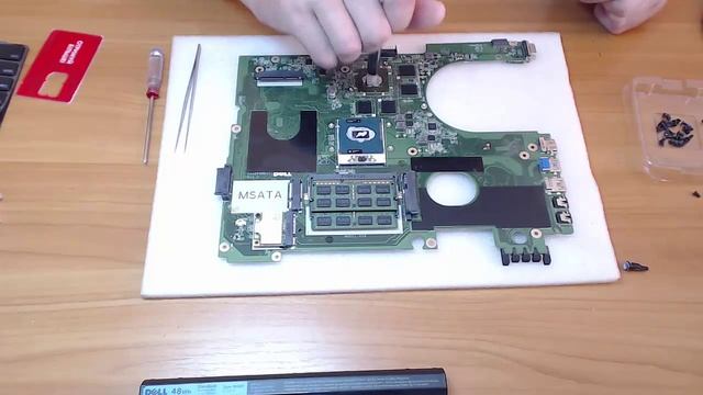 Разборка и чистка DELL INSPIRON 7720 Cleaning and Disassemble DELL INSPIRON 7720 смотреть онлайн