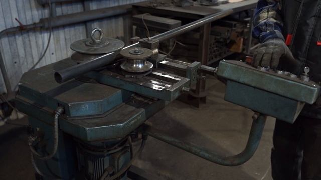 Электрический бездорновый трубогиб смотреть онлайн