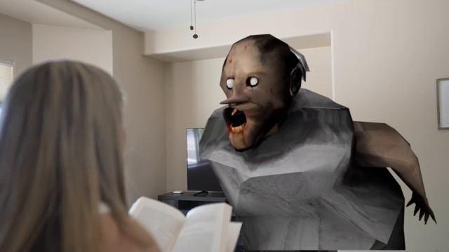 Granny Glitches and Comes out of the IPad! смотреть онлайн