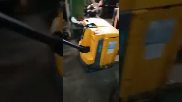 Самоходная тележка Jungheinrich смотреть онлайн