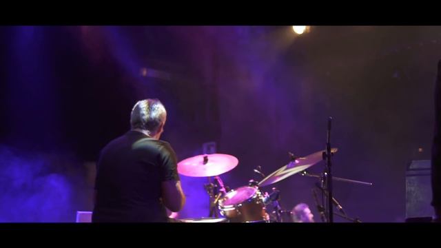 Eric Clapton Tribute by Xavier Soranells - Change The World Miki Santamaria on bass