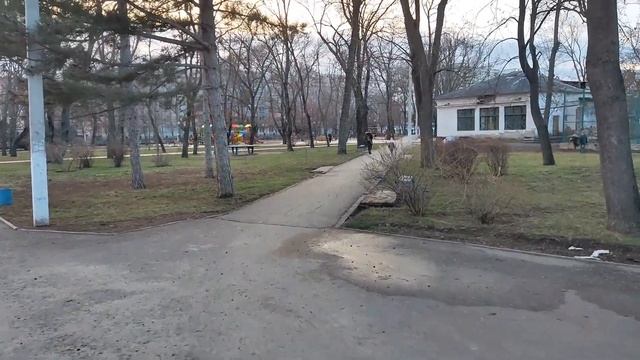 Парк Горького. Краткий обзор. Бендеры. Приднестровье. Park Gorky. Bender. Transnistria смотреть онлайн