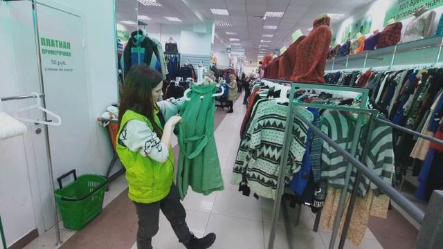 Комиссионный магазин, что тут можно найти? Обзор цен на одежду. Все фирмы в одном месте смотреть онлайн