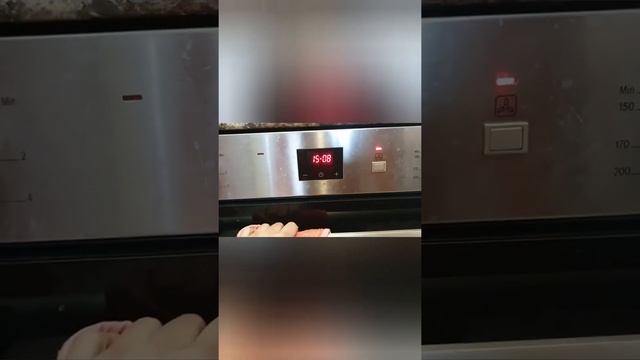КЕКС НА ВАРЕНОЙ СГУЩЕНКЕ смотреть онлайн