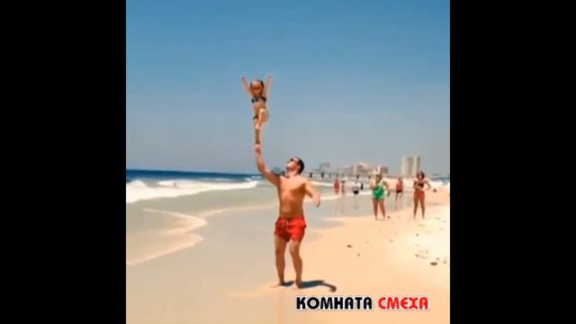 Малышка, покорившая Интернет смотреть онлайн
