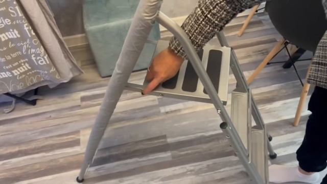 Гладильная доска-стремянка  видео-инструкция