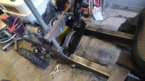 регулируемая рулевая колонка на минитрактор