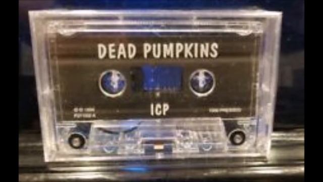 Hallowicked - 1994: "Dead Pumpkins" (single) смотреть онлайн