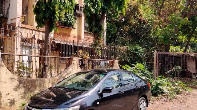 Divya Bharti Ki Building | Tulsi Apartment Versova Mumbai | Fahim Vlog смотреть онлайн