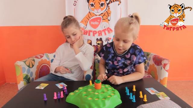 Виктория Киселёва и Алёна Радченко | Обзор игры Весёлый старт от Фортуны | Студия Тигрята смотреть онлайн