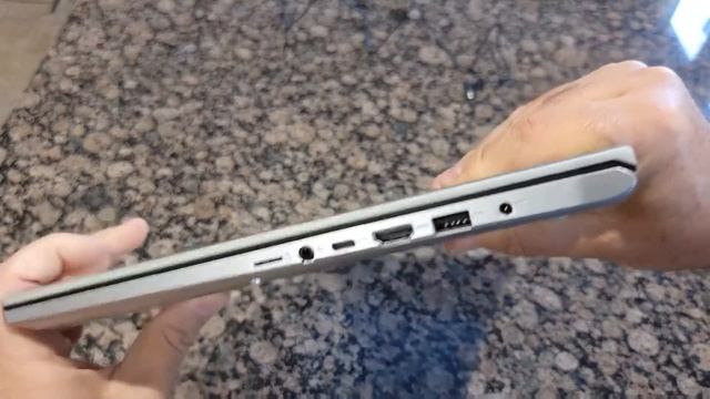 ASUS 17.3" VivoBook S712UA Laptop - AMD Ryzen 7-5700U Costco Unboxing смотреть онлайн