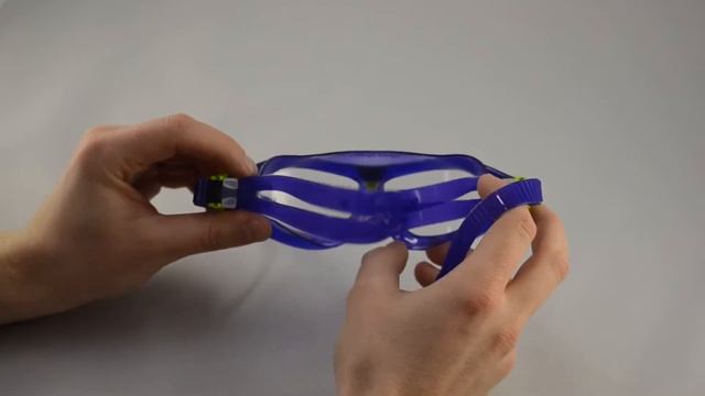 Очки-маска AquaSphere Seal Kid 2 - видеообзор смотреть онлайн