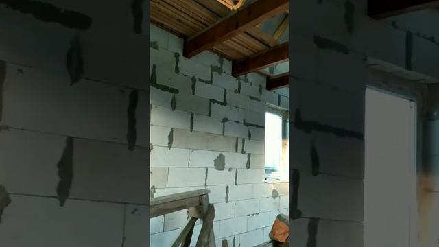 Подшивка потолка вагонкой по балкам. #master4life смотреть онлайн