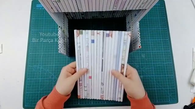 DIY Desktop Organizer Waste Paper - Paper Craft - Pen Holder Organizer смотреть онлайн