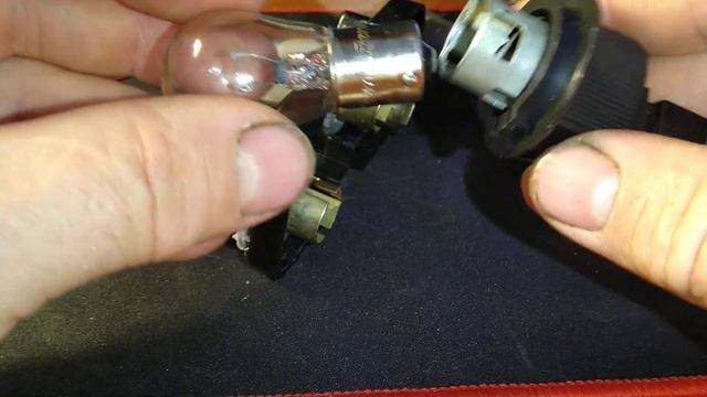 Доработка задних фонарей,убрал платы на ВАЗ 2110-2112. смотреть онлайн