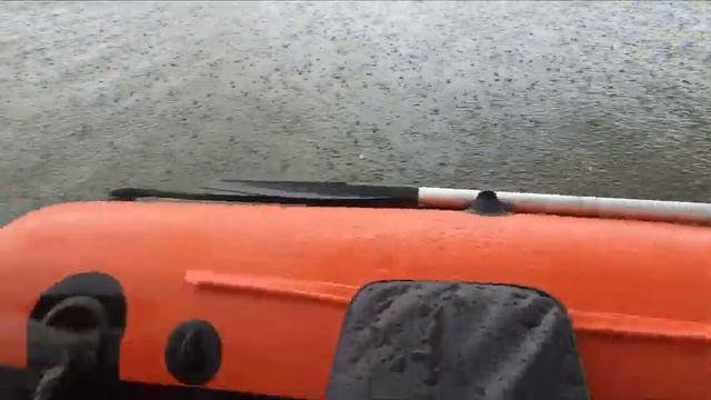 Щука, Конаковская ГРЭС, на ПВХ под дождем, Solar 350 и 9.8 смотреть онлайн